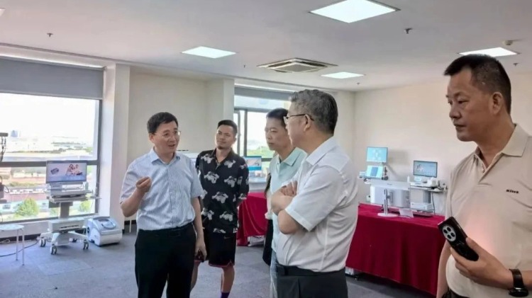 現(xiàn)場報道